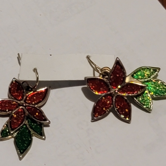 JONES NY poinsettia earrings shiny red green holiday Christmas - Picture 1 of 5